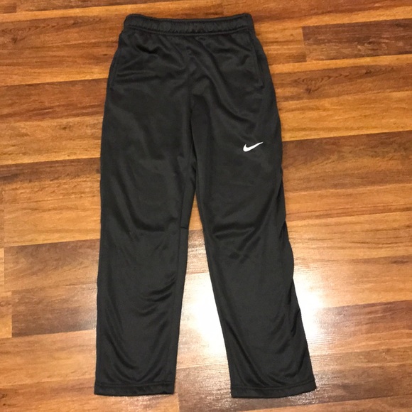 nike fleece lined joggers